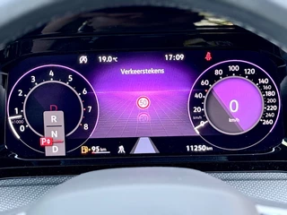 Volkswagen Golf – thumbnail 21