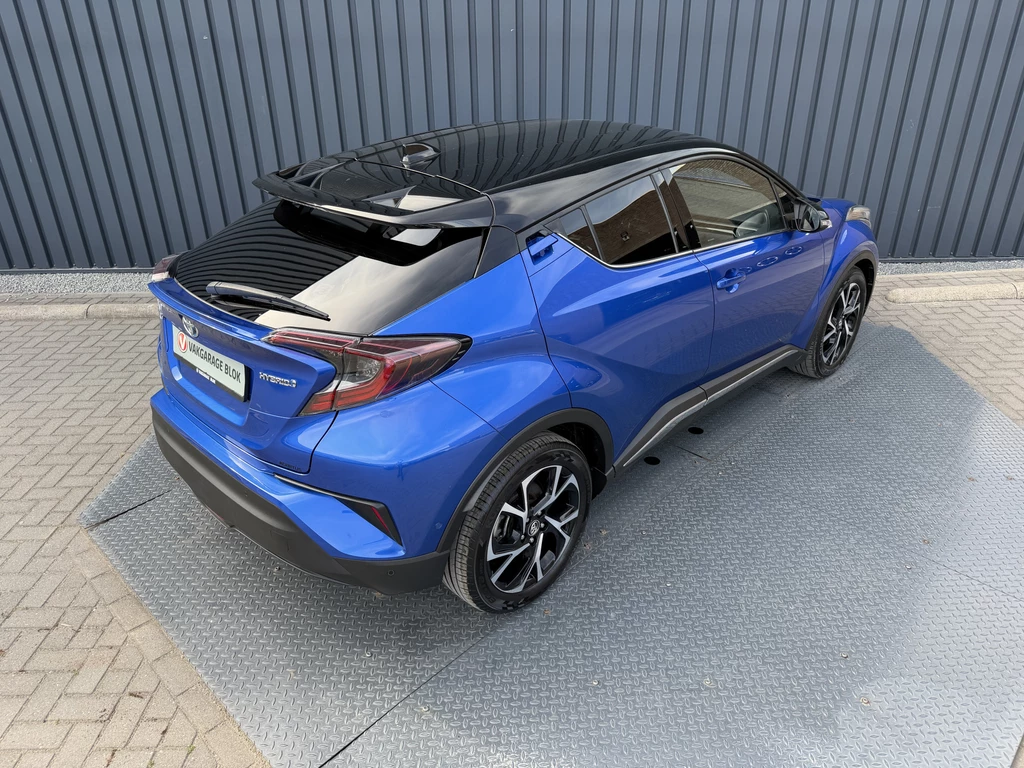 Toyota C-HR – foto 8