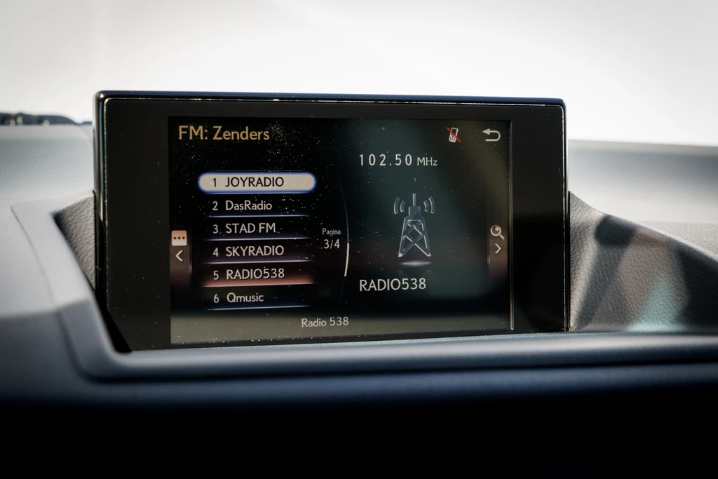 Lexus CT – foto 28