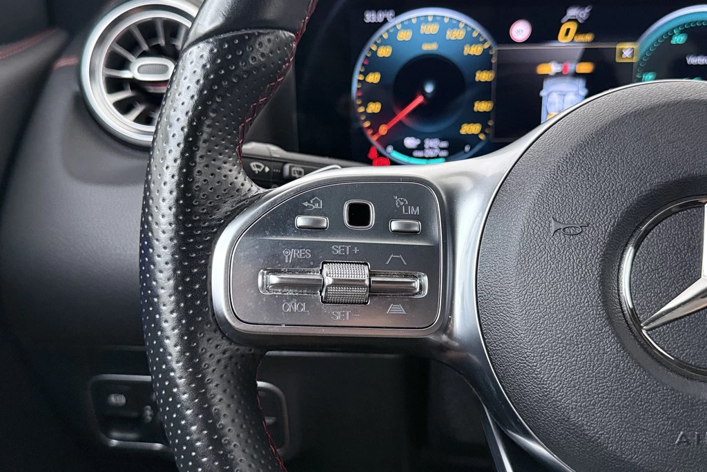 Mercedes-Benz EQA – foto 21