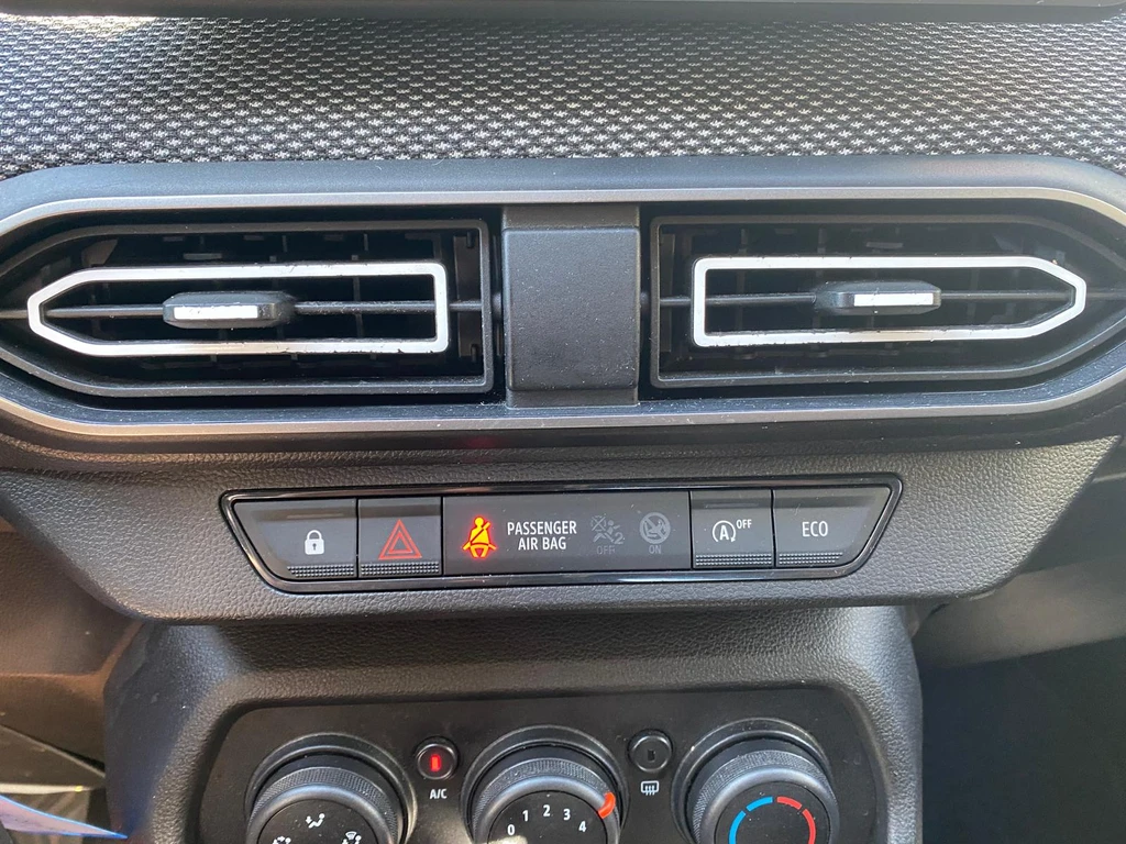 Dacia Sandero – foto 24