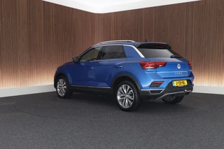 Volkswagen T-Roc – thumbnail 3