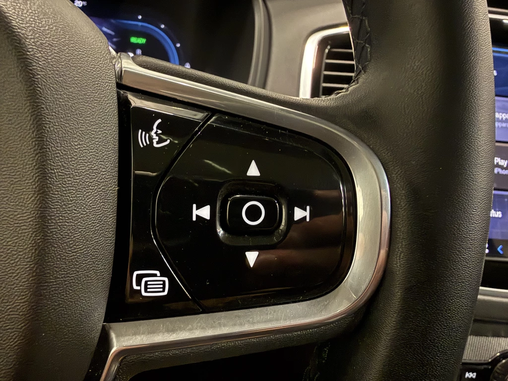 Volvo XC90 – foto 32