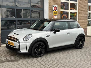 MINI Electric – thumbnail 4