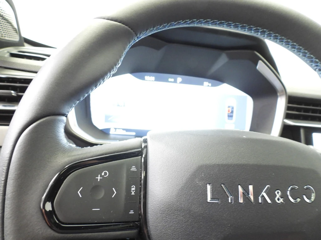Lynk & Co 01 – foto 24