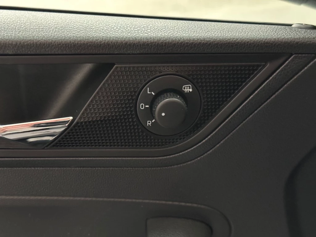 Škoda Rapid – foto 28