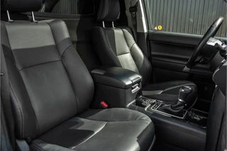 Toyota Land Cruiser – thumbnail 15
