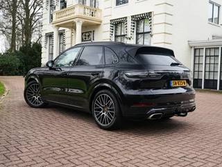 Porsche Cayenne – thumbnail 12