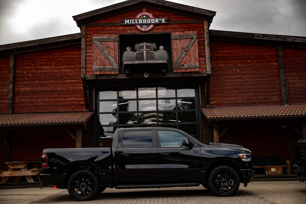 Dodge Ram 1500 – foto 9