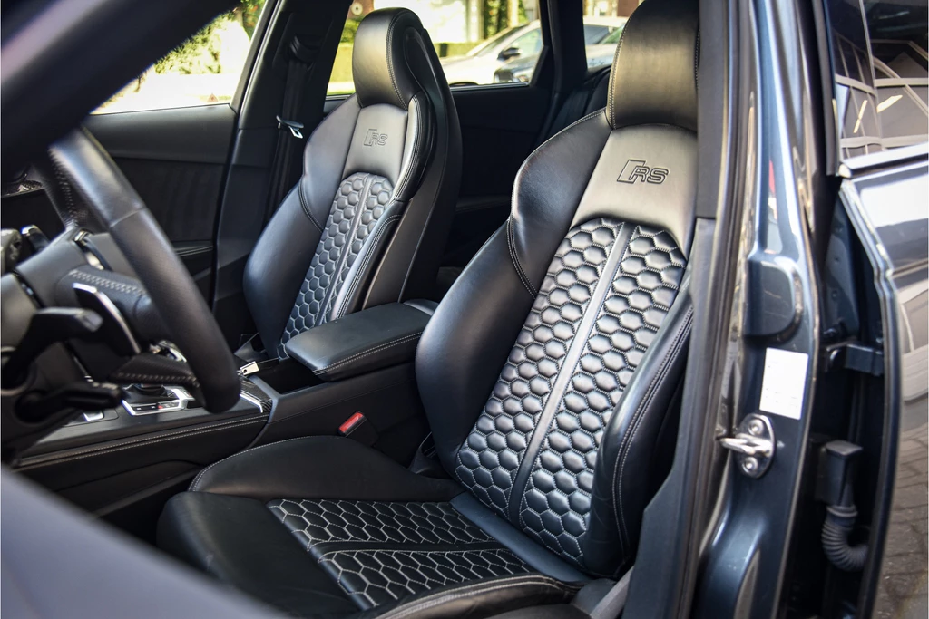 Audi RS4 – foto 14