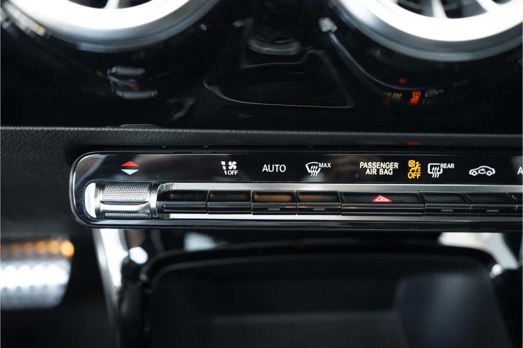 Mercedes-Benz CLA – foto 34