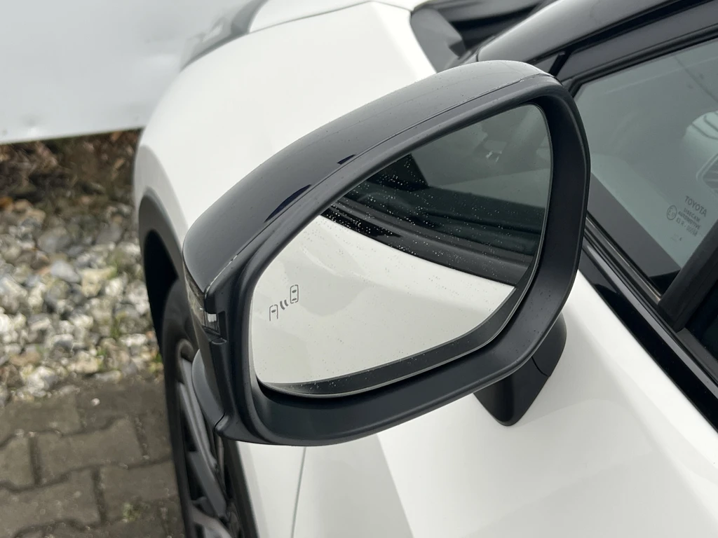 Toyota C-HR – foto 32