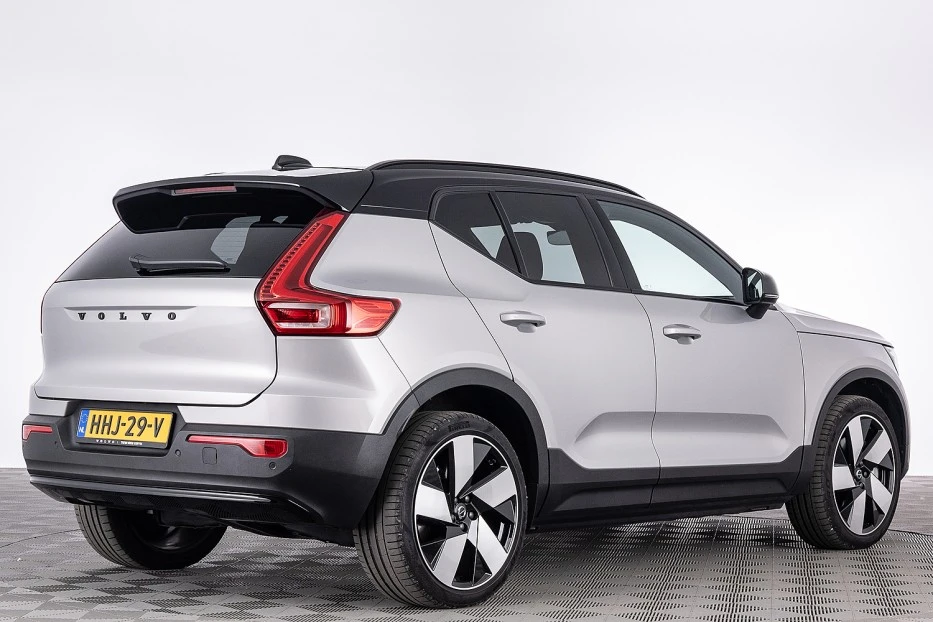 Volvo EX40 – foto 4