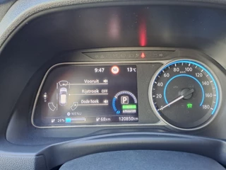 Nissan Leaf – thumbnail 25