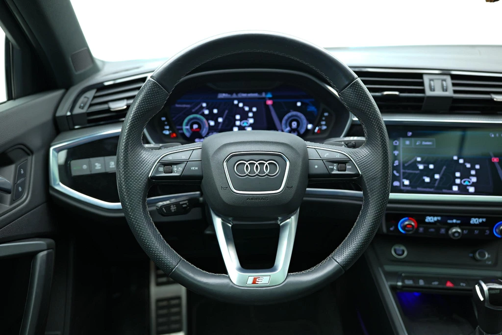 Audi Q3 – foto 17