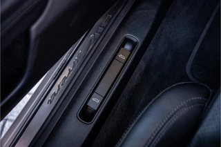 Porsche 911 – thumbnail 34
