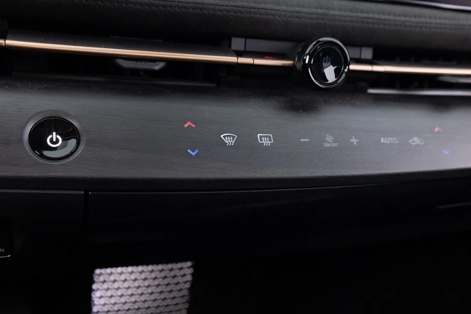 Nissan ARIYA – foto 30