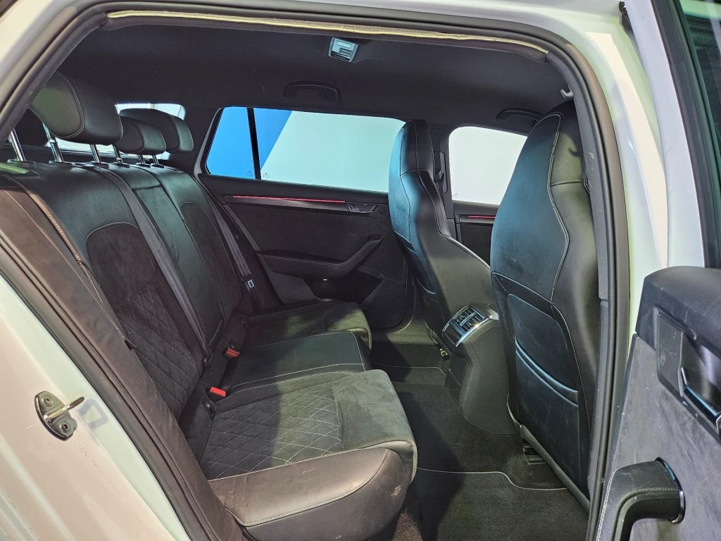 Škoda Superb – foto 27