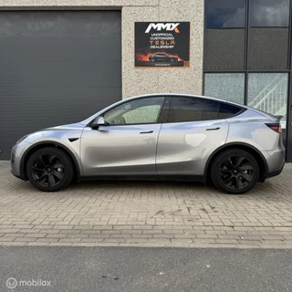 Tesla Model Y – thumbnail 2
