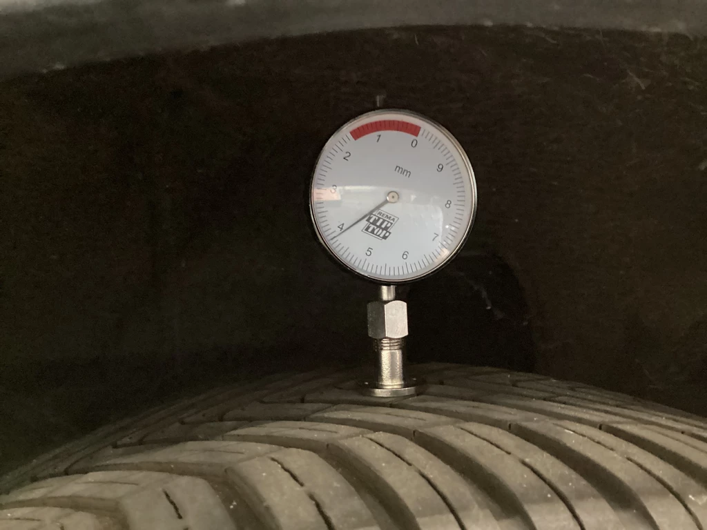 Tesla Model Y – foto 39