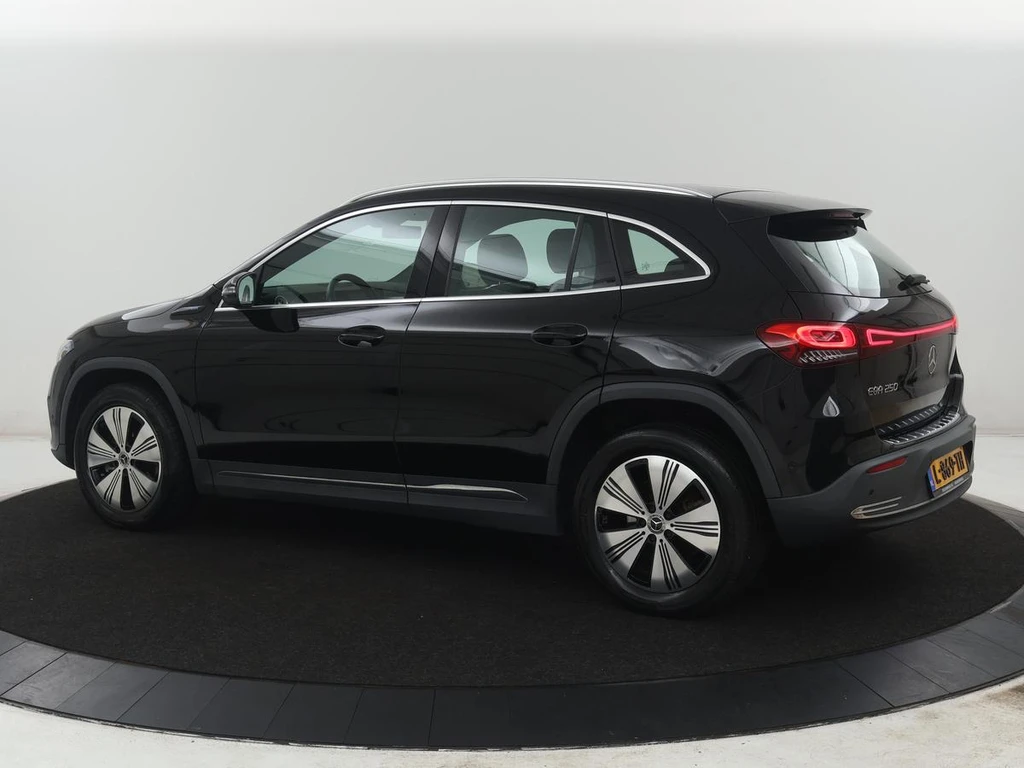 Mercedes-Benz EQA – foto 2