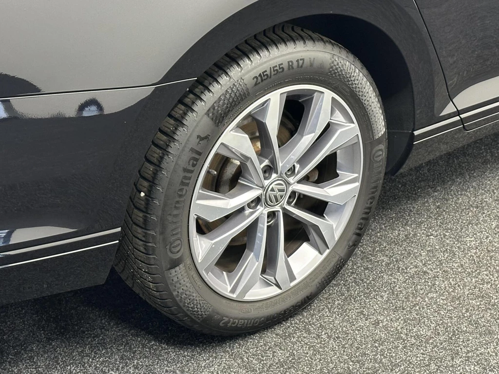 Volkswagen Passat – foto 11