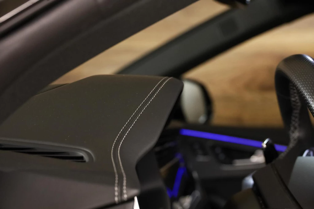 Audi RSQ8 – foto 30