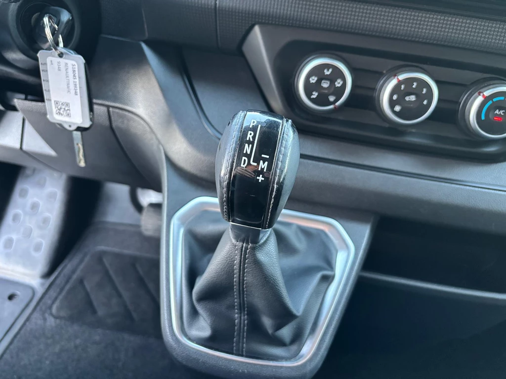 Renault Trafic – foto 8