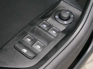 Škoda Superb – thumbnail 27