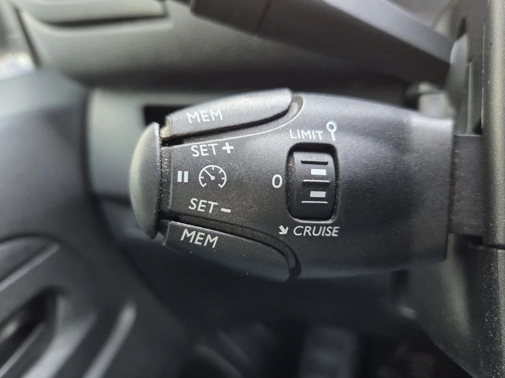Opel Vivaro – foto 14