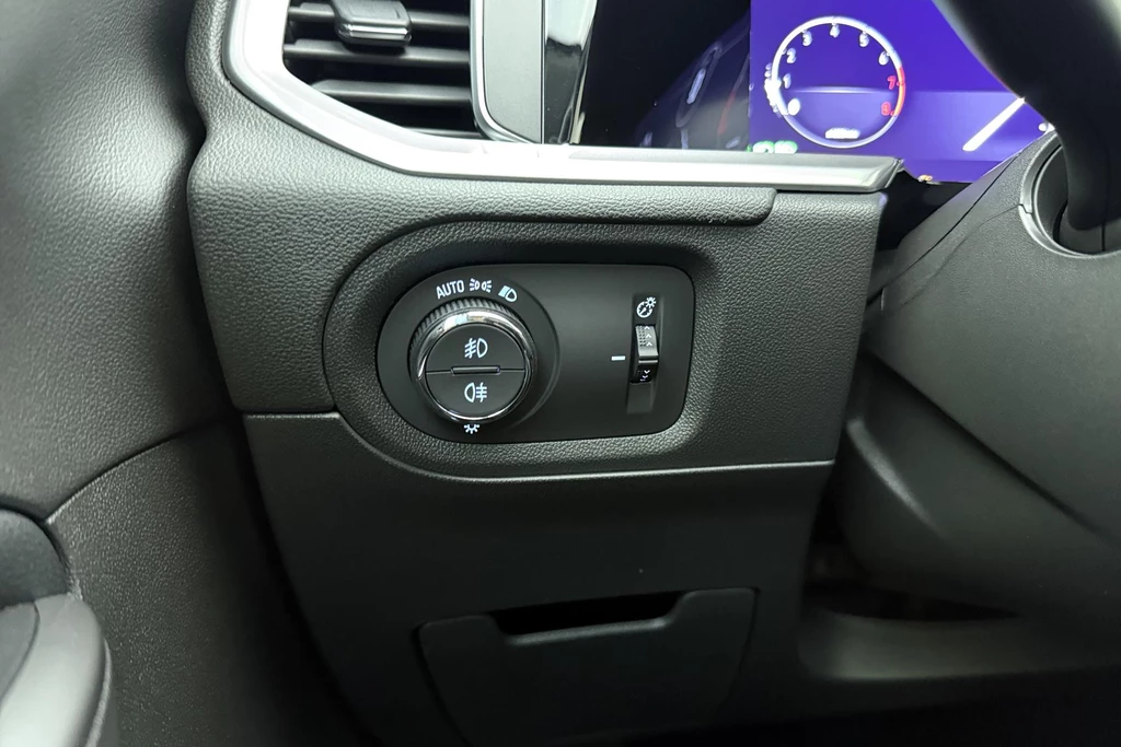 Opel Grandland – foto 21