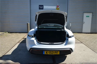 Porsche Taycan – thumbnail 35