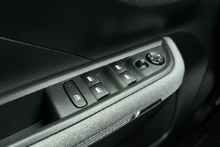 Opel Frontera – thumbnail 20