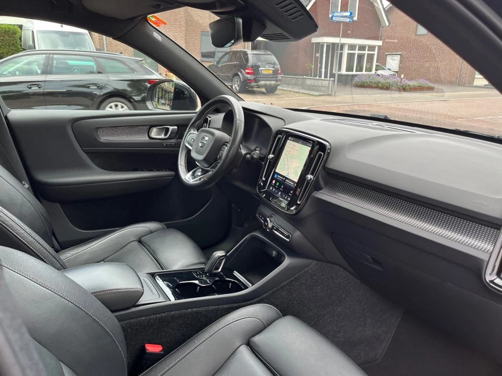 Volvo XC40 – foto 6