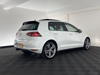 Volkswagen Golf – thumbnail 4