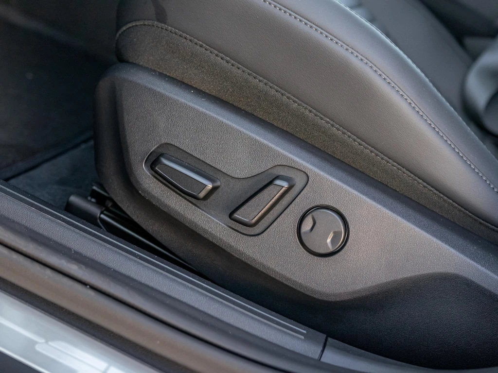 Kia EV4 – foto 13