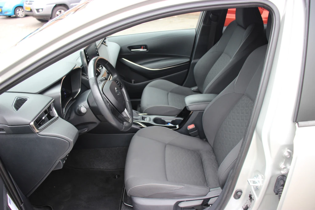 Suzuki Swace – foto 12