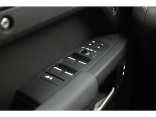 Land Rover Defender – thumbnail 21