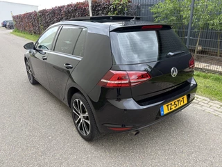 Volkswagen Golf – thumbnail 5