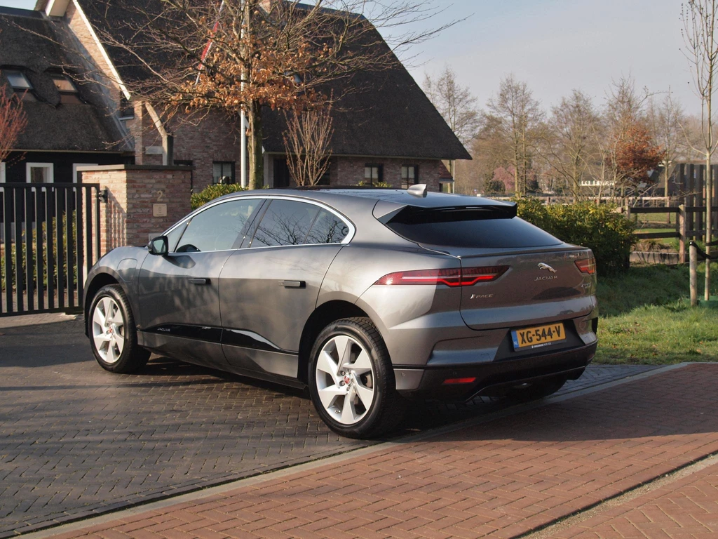 Jaguar I-PACE – foto 4