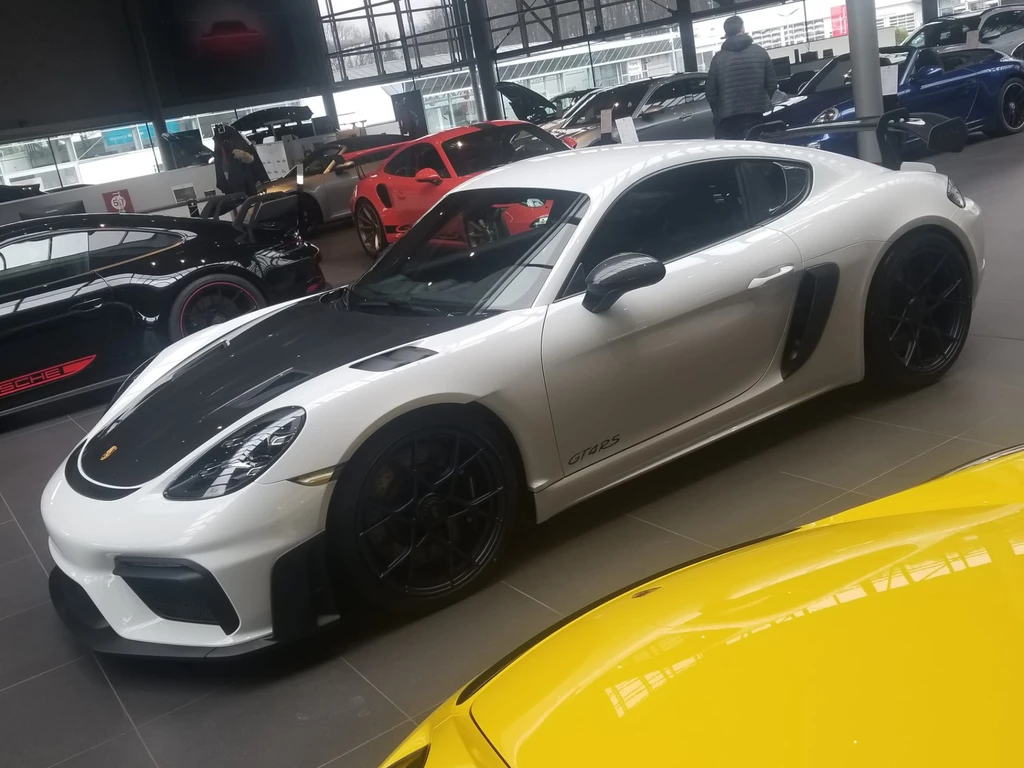 Porsche 718 – foto 2