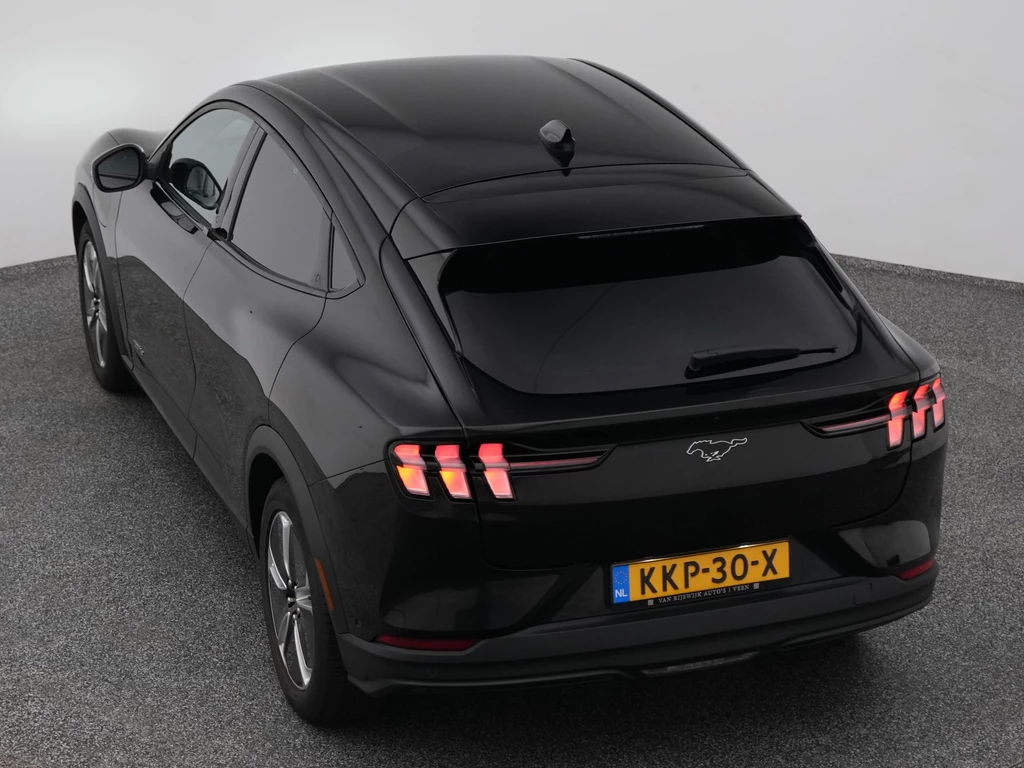 Ford Mustang Mach-E – foto 8