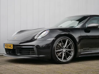 Porsche 911 – thumbnail 1