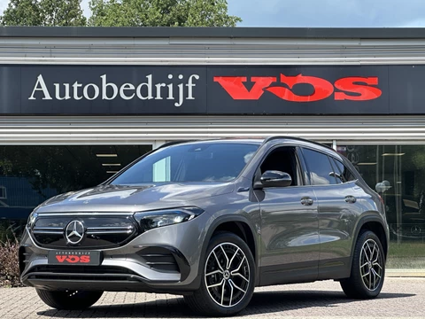 Mercedes-Benz EQA 250 AMG Line | Night pakket | Camera | Sfeerverlichting