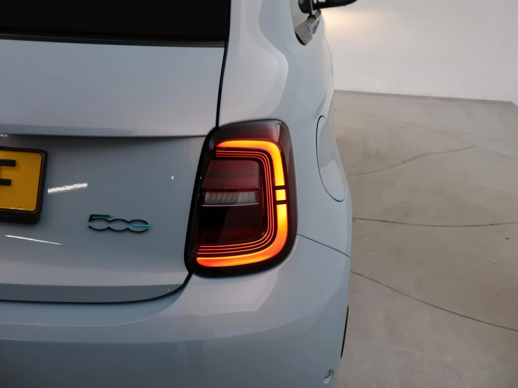 Fiat 500e – foto 16