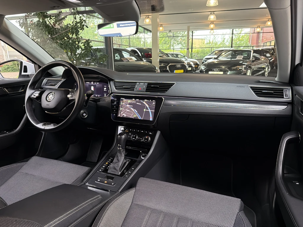 Škoda Superb – foto 39