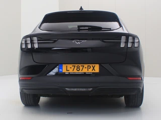 Ford Mustang Mach-E – thumbnail 5