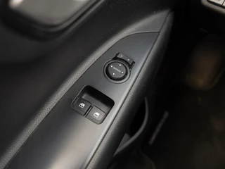 Kia Stonic – thumbnail 17