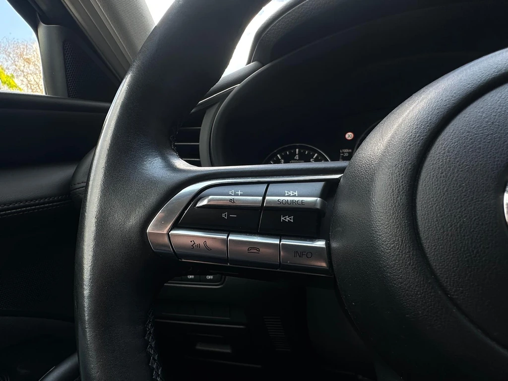Mazda 3 – foto 18