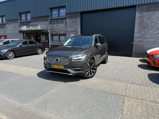 Volvo XC90 – thumbnail 1